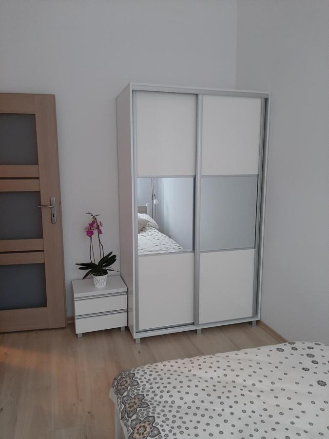Apartament Nad Jeziorem Olecko Exterior photo